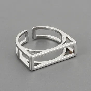 Корейская версия FoYuan с минималистичным дизайном, Прямоугольное выдолбленное кольцо с открывающейся сеткой, красное, в том же стиле