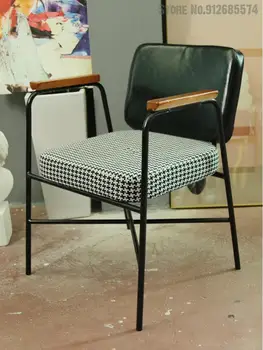 Легкий Роскошный обеденный стул из кованого железа в стиле ретро Американский минимализм Спинка для домашнего Отдыха Подлокотник Табурета Итальянский минимализм