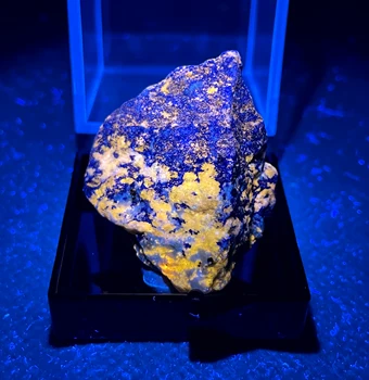 ЛУЧШЕЕ! 100% Натуральный Афганский Флуоресцентный Образец минерала Симбиоз содалита и лазурита + размер коробки 3,4 см