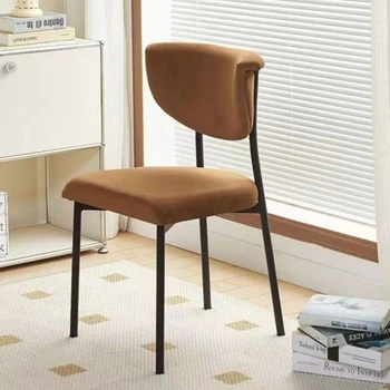 Обеденные стулья в кремовом стиле с минималистичной спинкой, расслабляющие Домашние обеденные стулья для скандинавского макияжа Cadeira Furniture WZ50DC