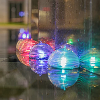Плавающий светильник для бассейна 7 цветов, изменяющий окружающий ландшафтный свет, декоративная красочная лампа RGB емкостью 100 мАч, водонепроницаемая IP65 для бассейна, пруда